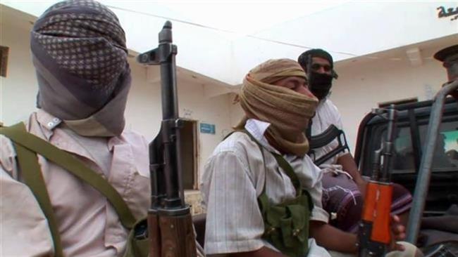 Al-Qaeda captures key military camp, heavy weapons in S Yemen